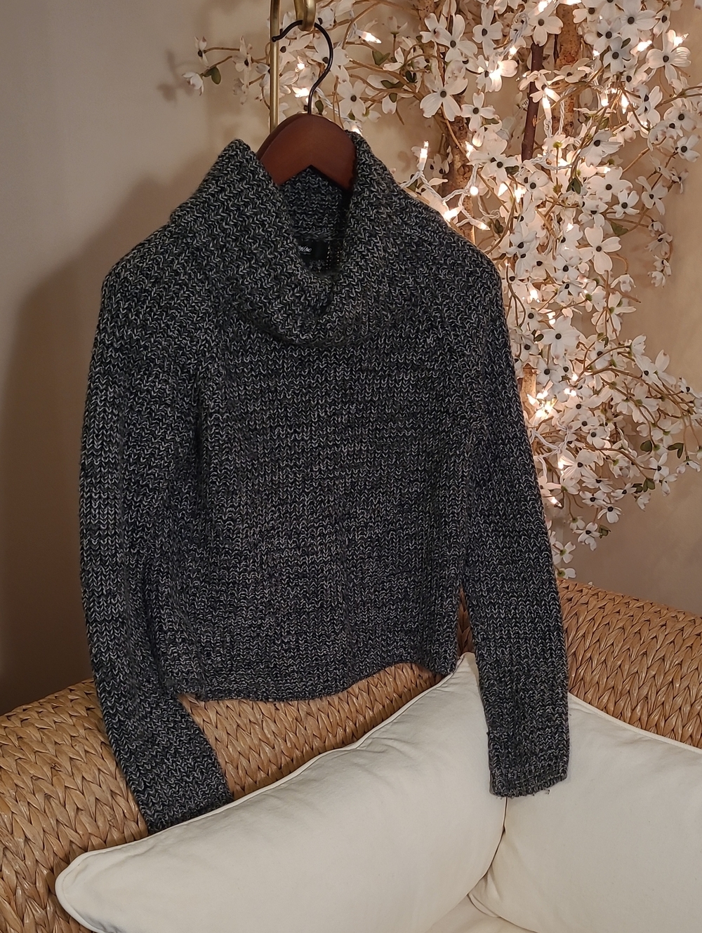 NWT Cozy Women's Gray Marled Turtleneck Sweater